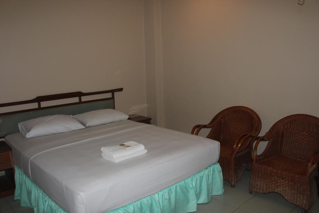 Batam Star Hotel Szoba fotó